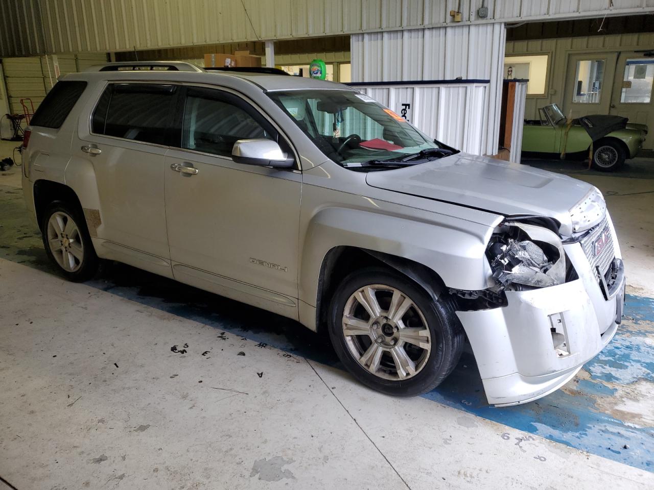 GMC Terrain Denali Image 9