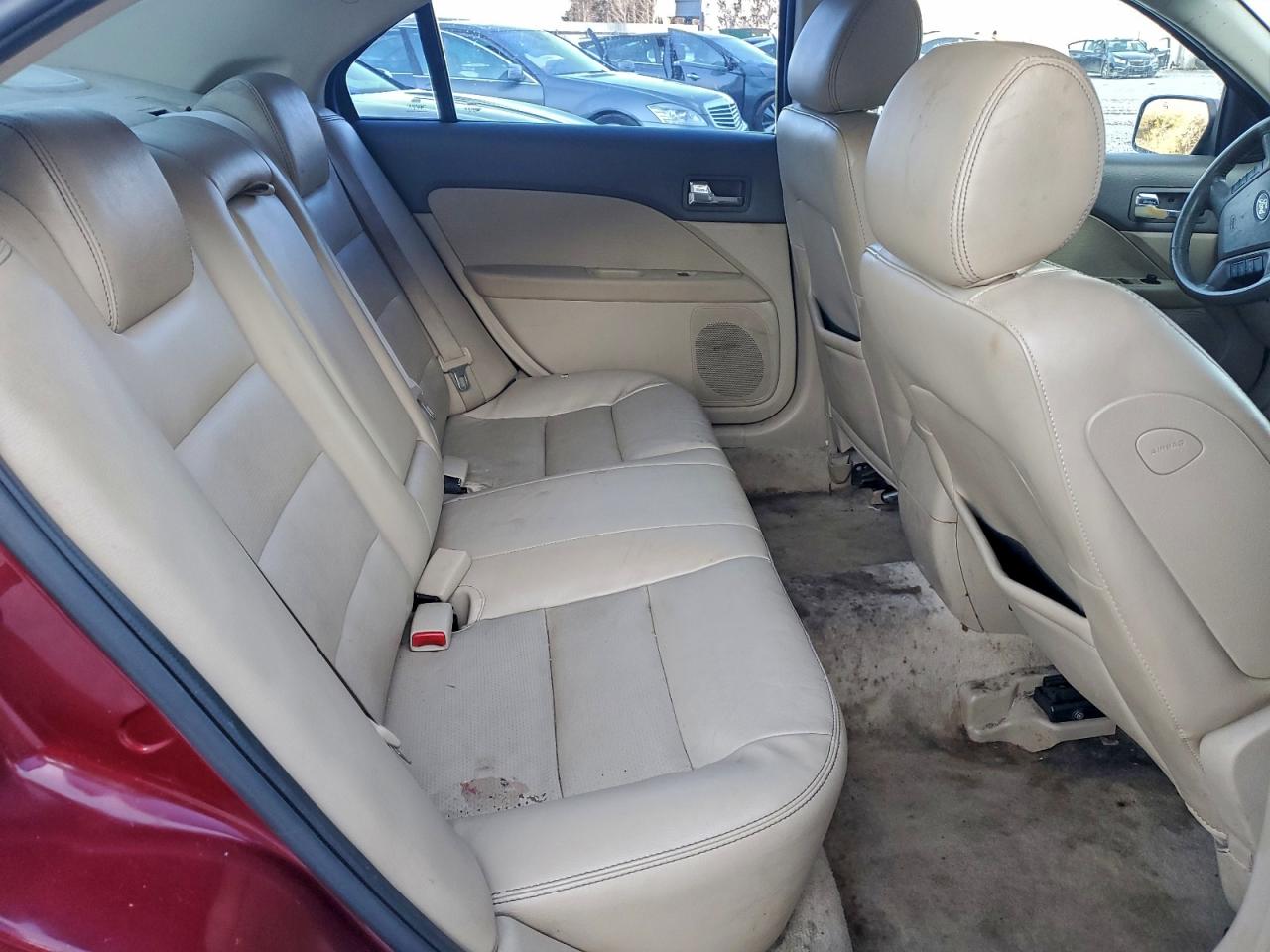 Ford Fusion Sel Image 8