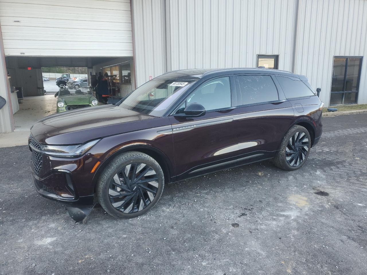 Lincoln Nautilus Reserve Image 1