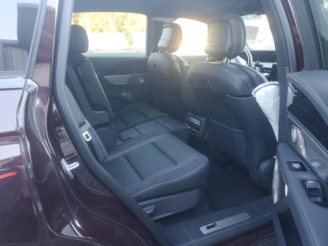 Lincoln Nautilus Reserve Image 7