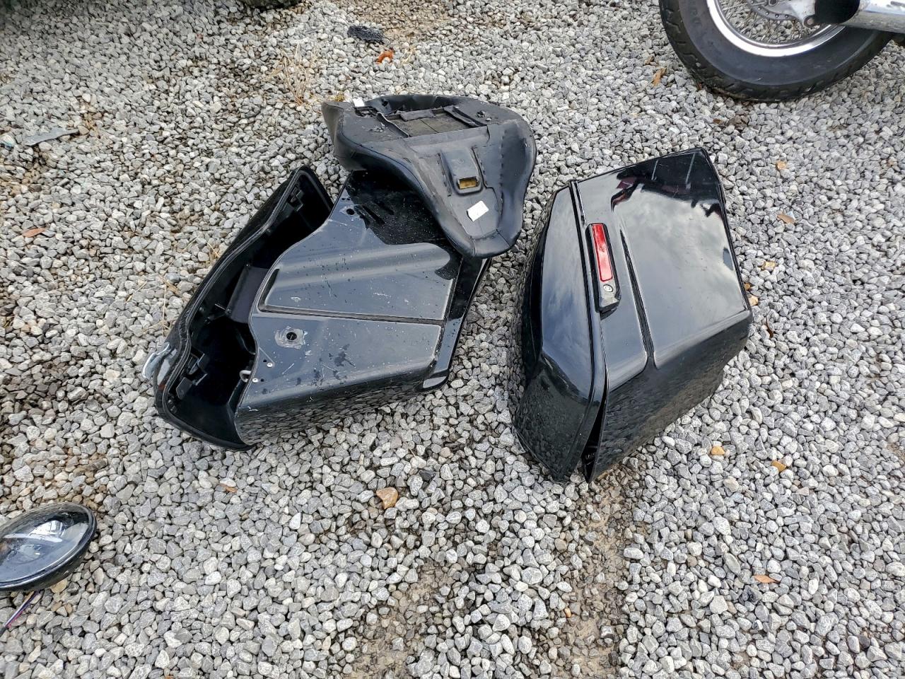 Harley-Davidson Fl Street Glide Special Image 7