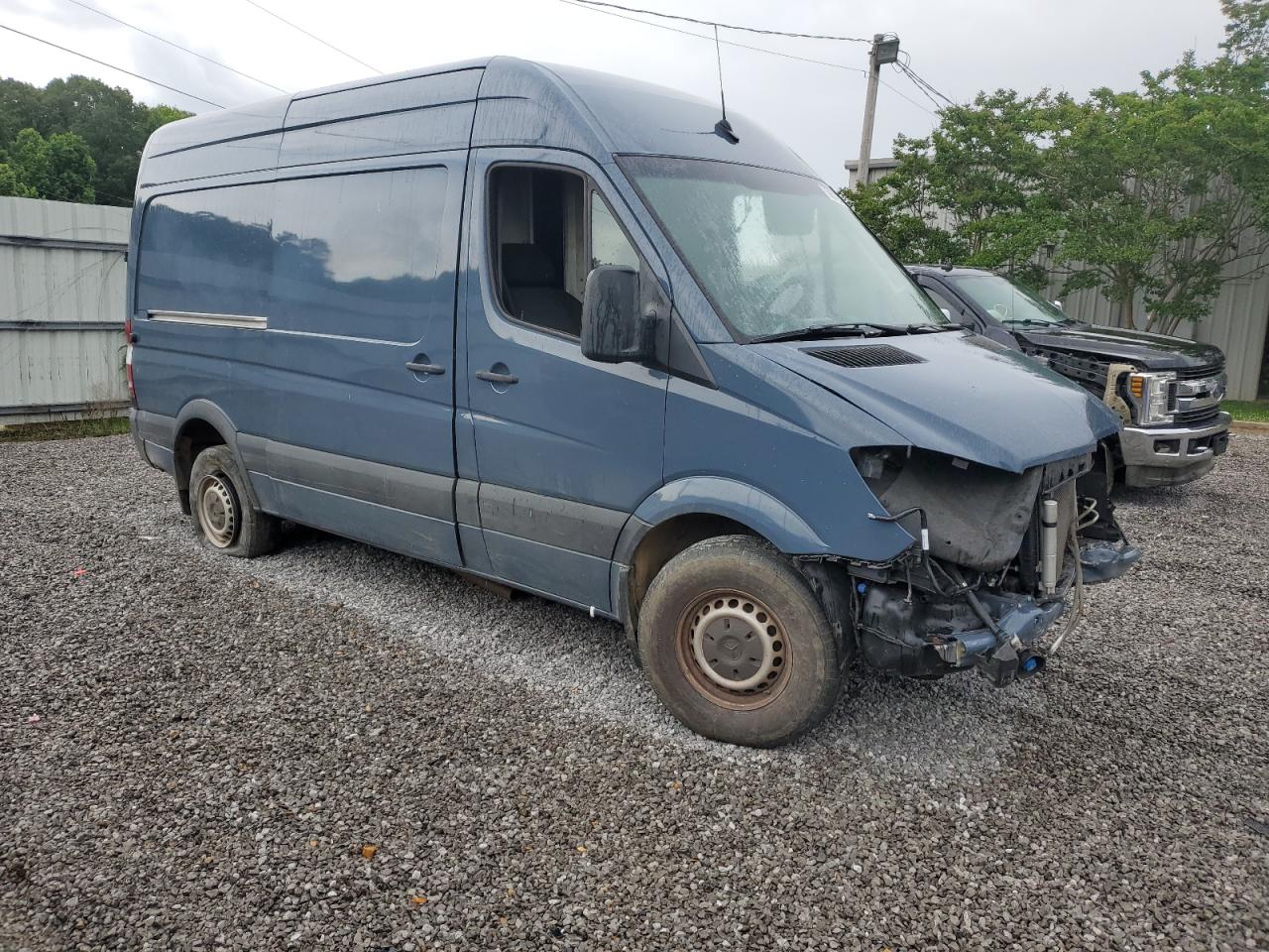 Mercedes-Benz Sprinter 2500 Image 5