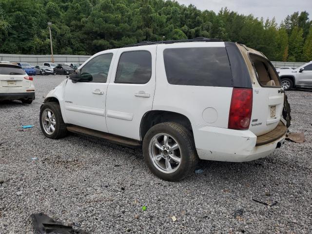 GMC Yukon Image 2