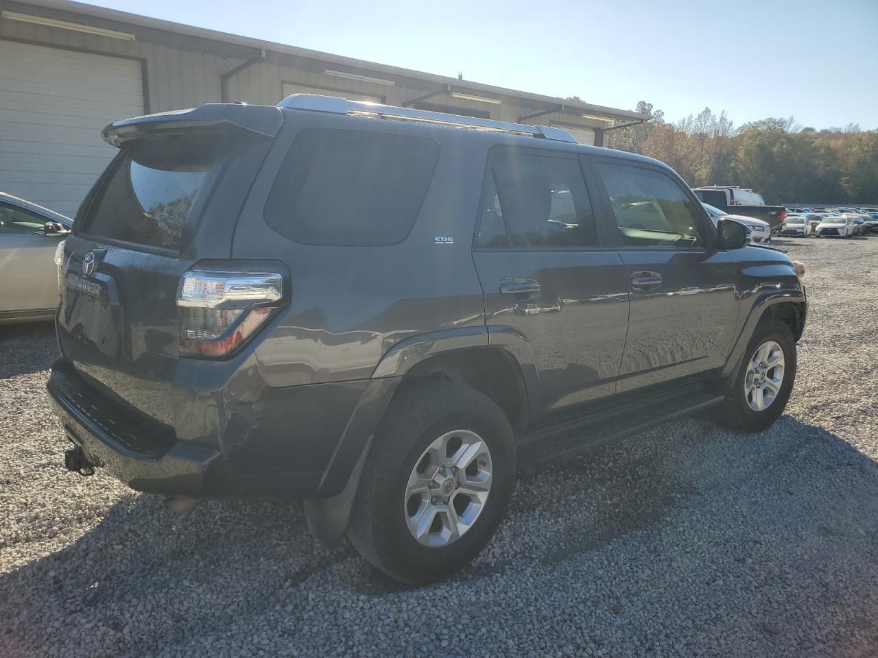 Toyota 4Runner Sr5/sr5 Premium Image 2