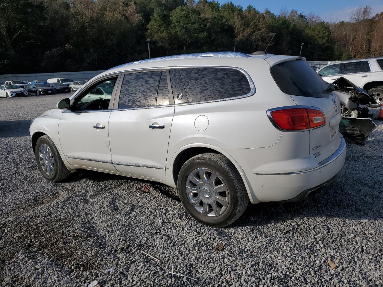 Buick Enclave Image 6
