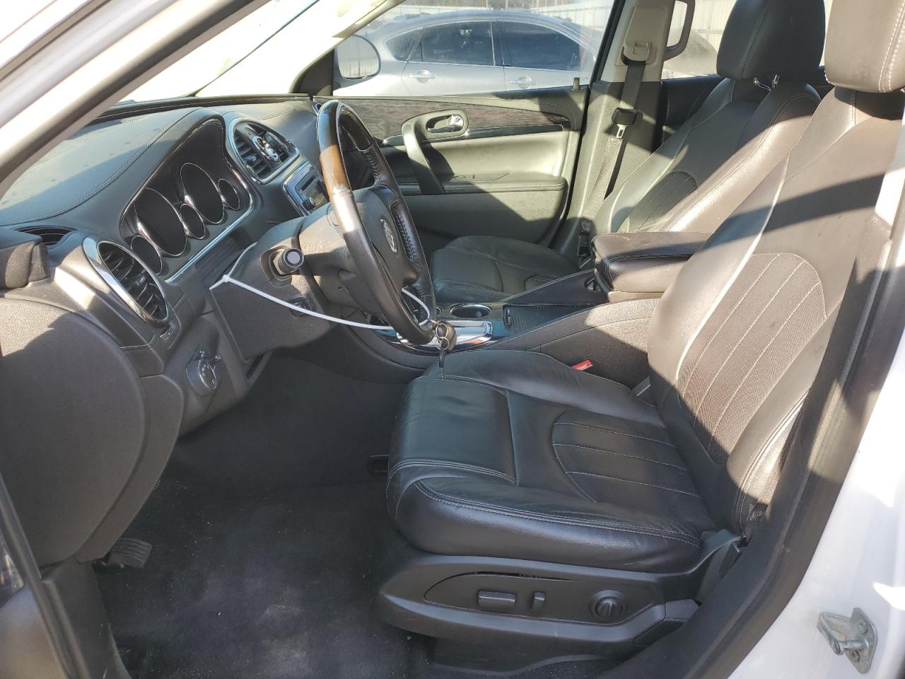 Buick Enclave Image 11