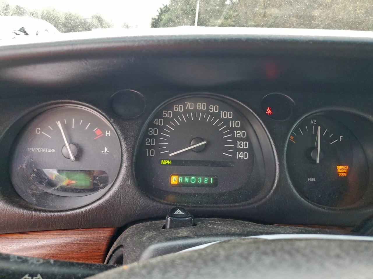 Buick LeSabre Custom Image 3