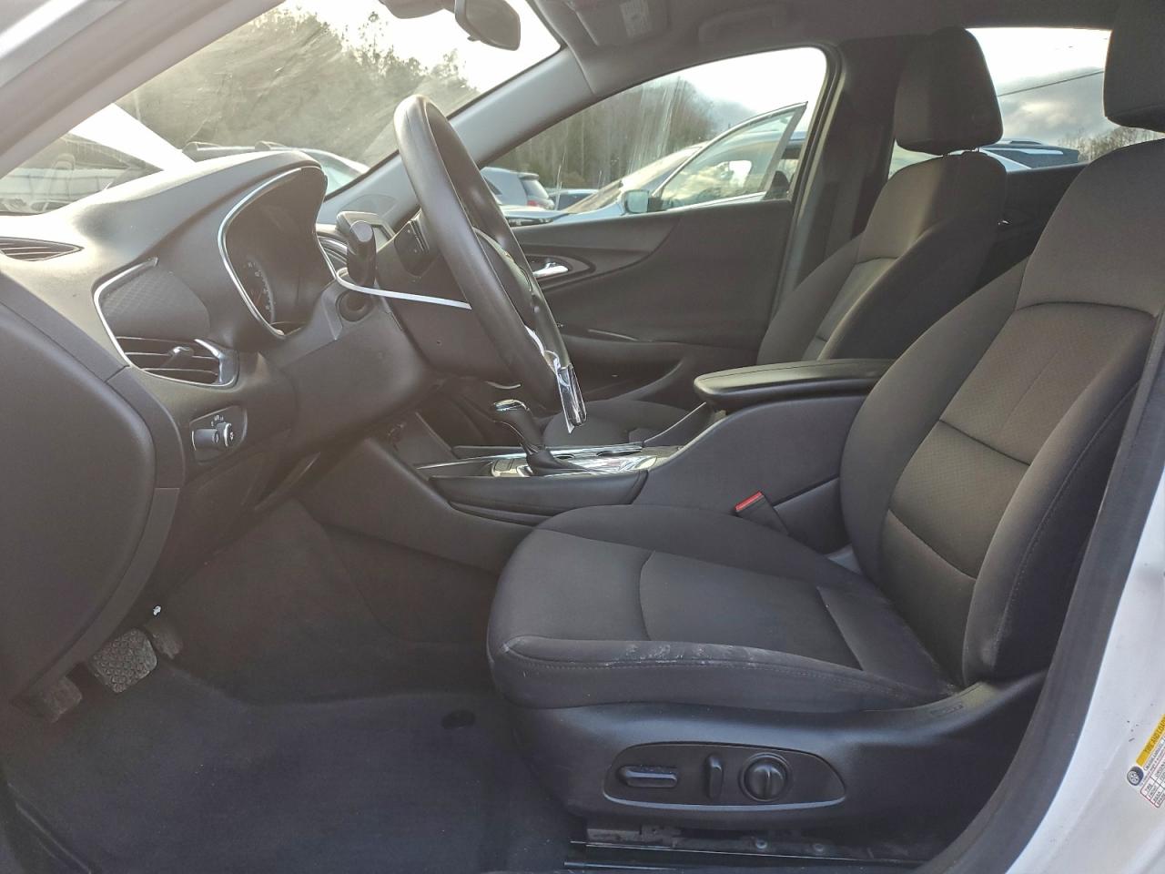 Chevrolet Malibu Lt Image 7