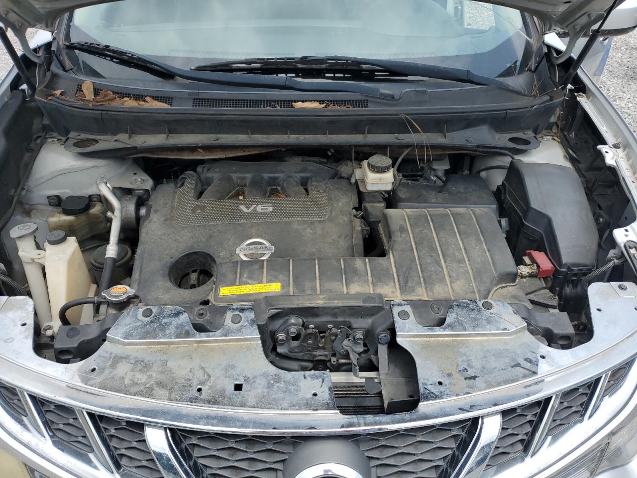 Nissan Murano S Image 10