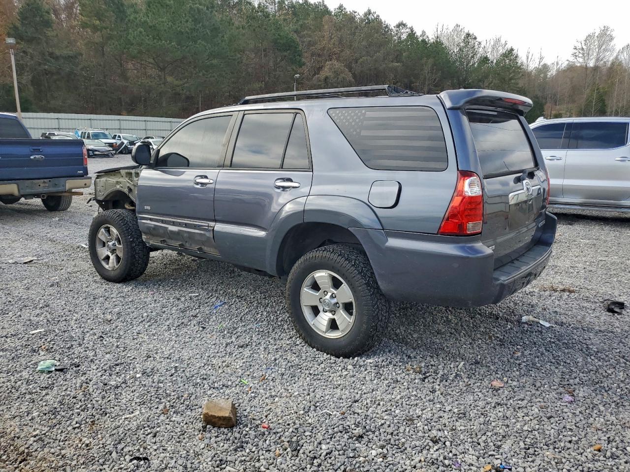 Toyota 4Runner Sr5 Image 2