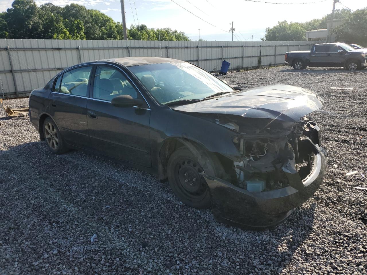 Nissan Altima S Image 2