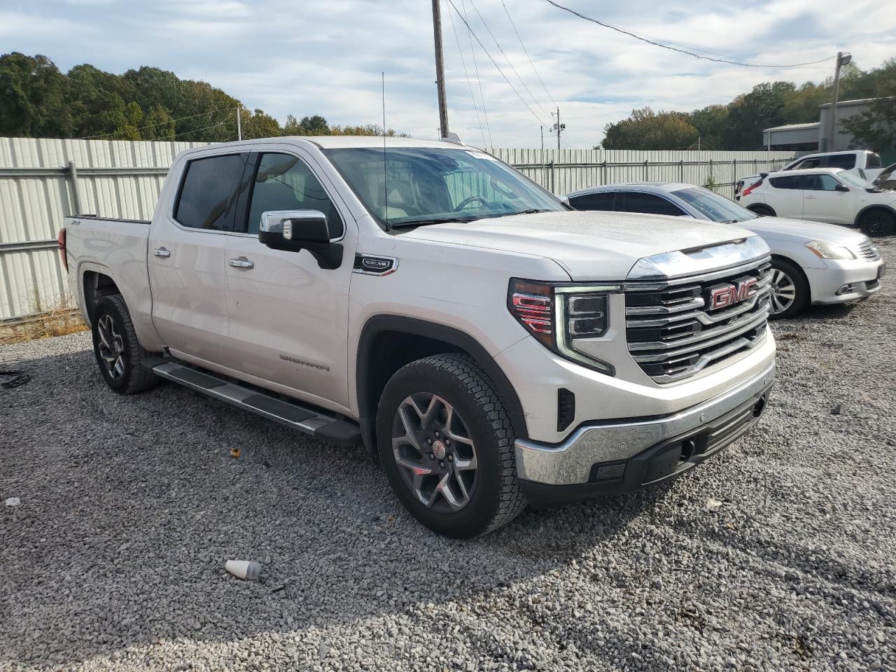 GMC Sierra K1500 Slt Image 3