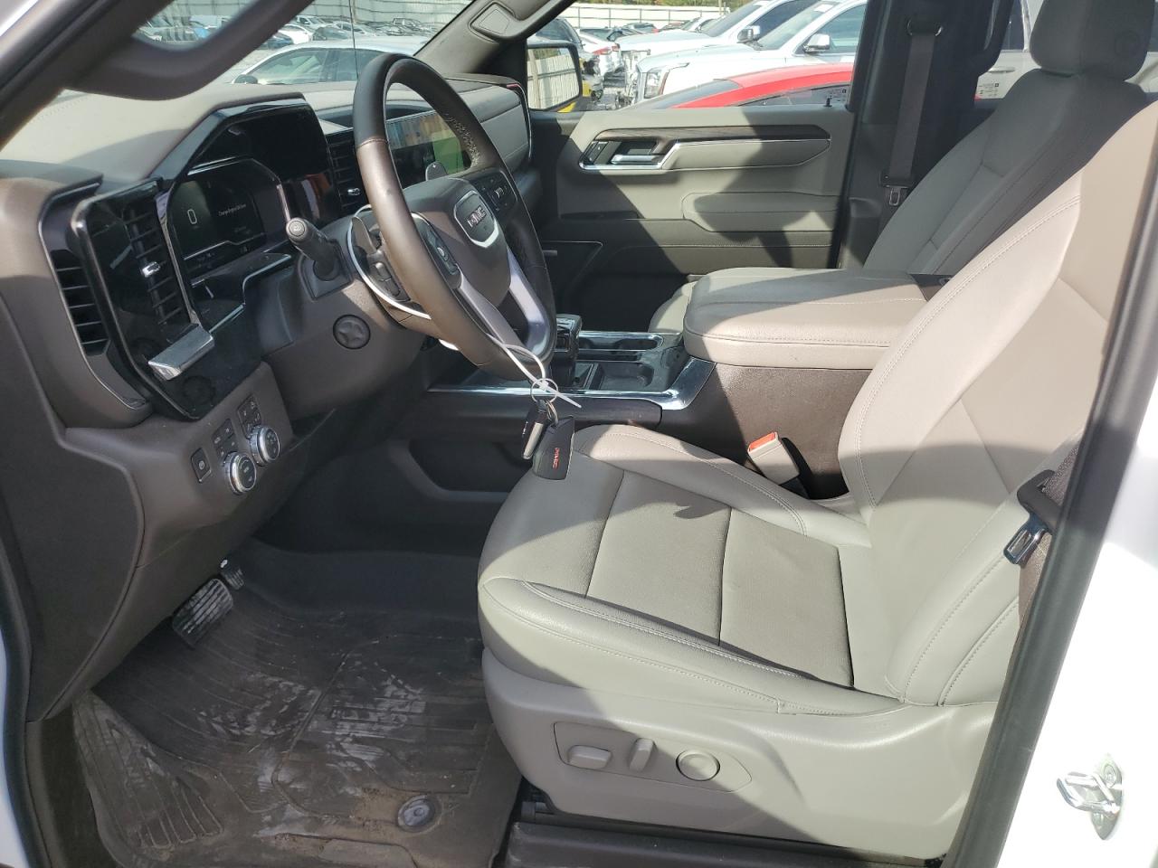 GMC Sierra K1500 Slt Image 4