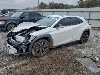  Salvage Lexus Ux