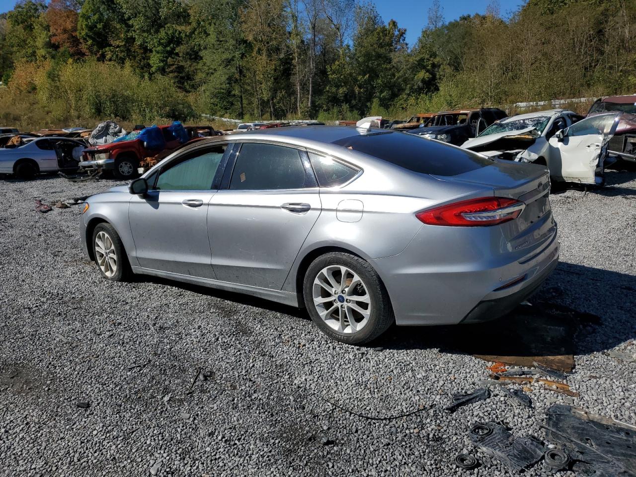 Ford Fusion Se Image 6
