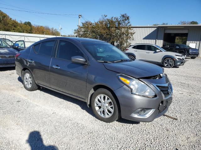 Nissan Versa S Image 5