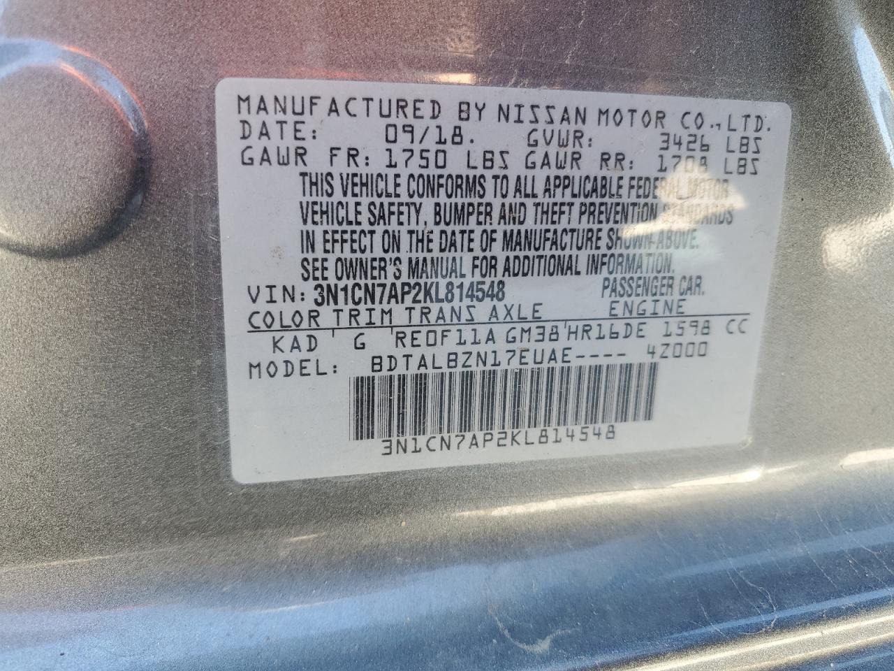 Nissan Versa S Image 11