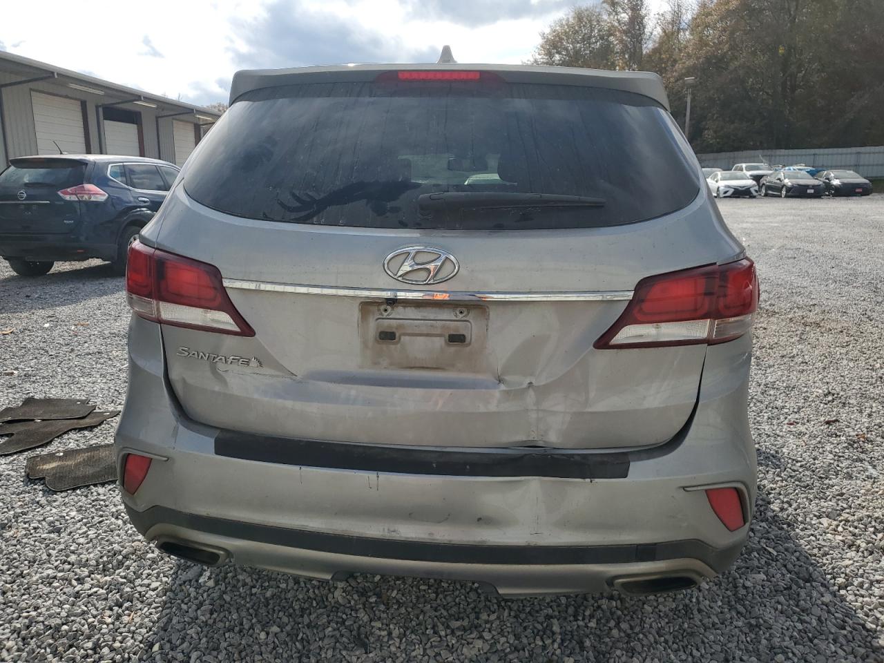 Hyundai SANTA FE Se Image 7