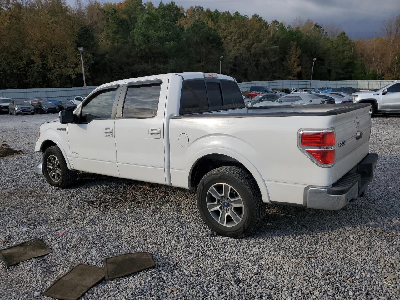 Ford F-150 Supercrew Image 4