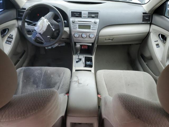 Toyota Camry Base Image 7