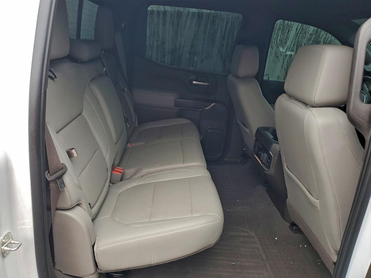 GMC Sierra K1500 Slt Image 4