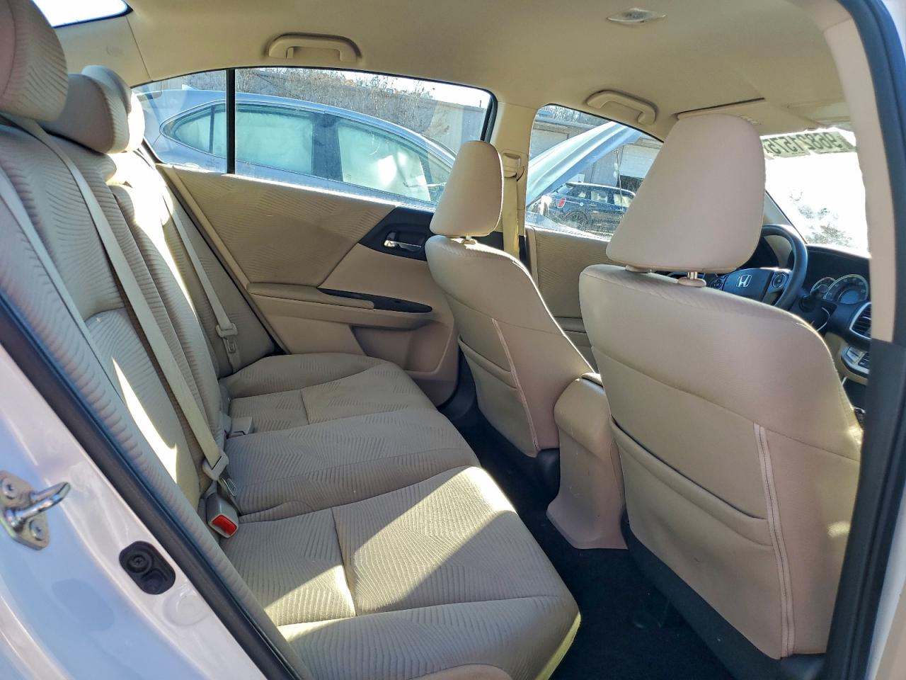 Honda Accord Lx Image 10