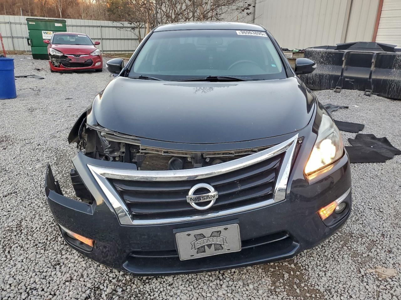 Nissan Altima 2.5 Image 5