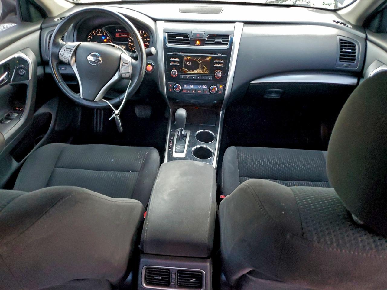 Nissan Altima 2.5 Image 9