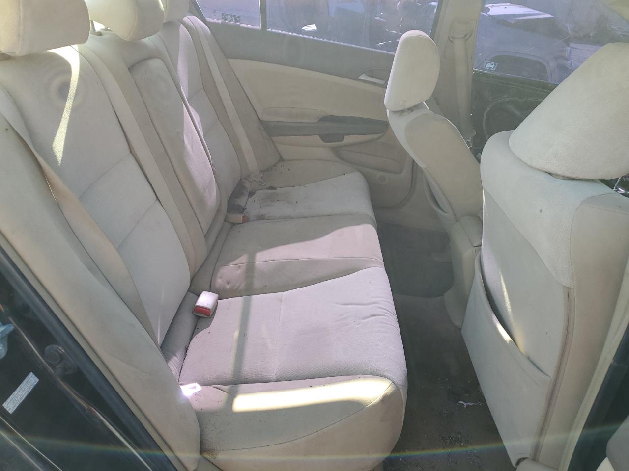 Honda Accord Lx Image 10