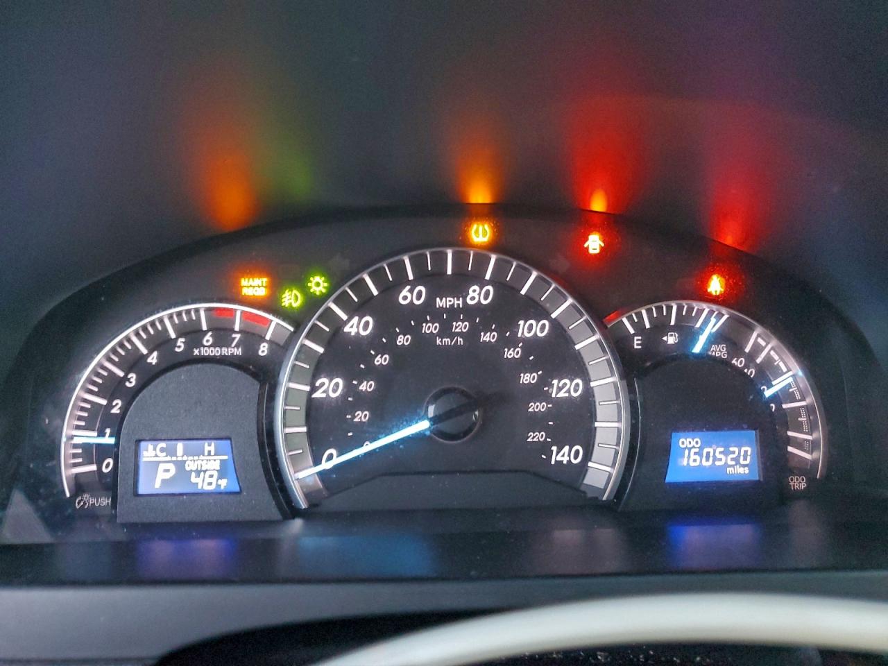 Toyota Camry L Image 12