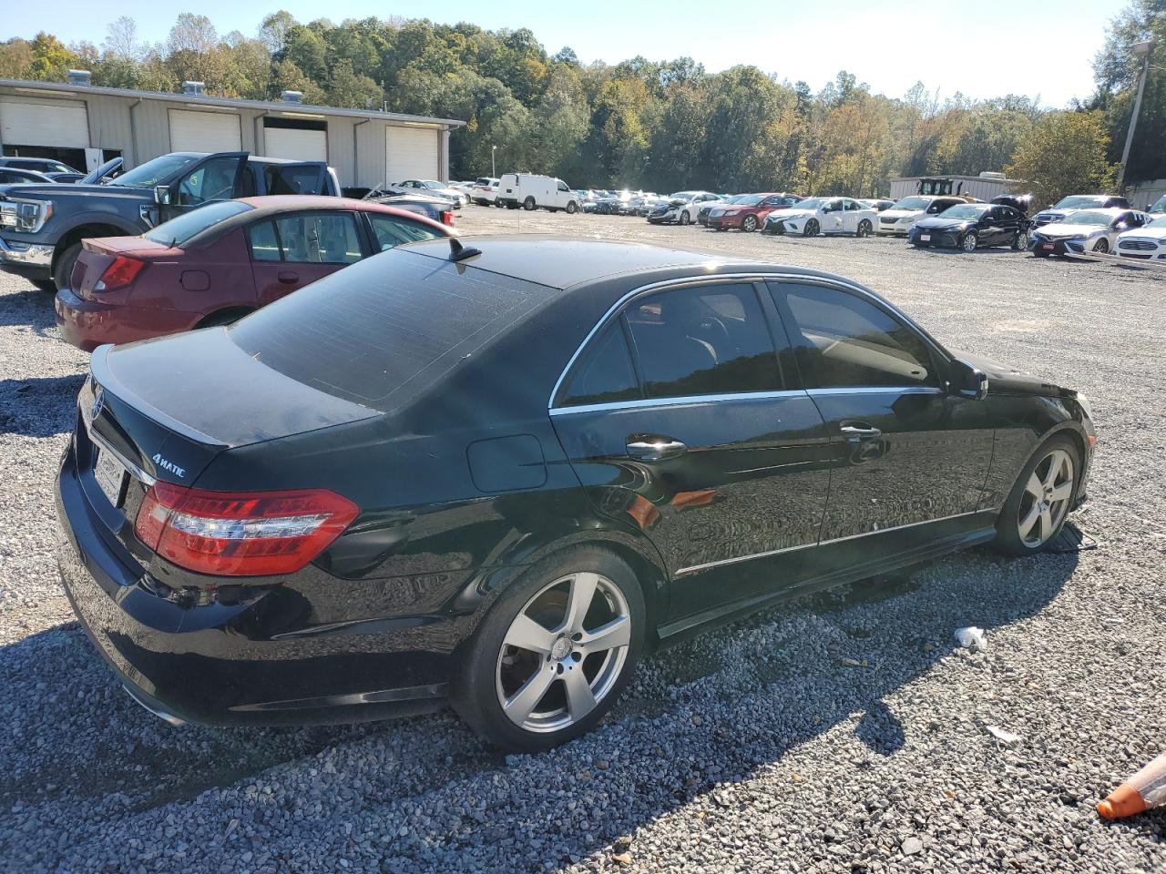 Mercedes-Benz E-Class 350 4matic Image 4