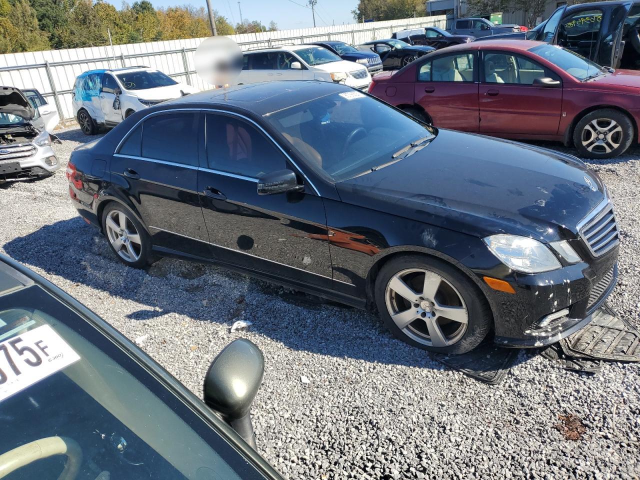 Mercedes-Benz E-Class 350 4matic Image 6