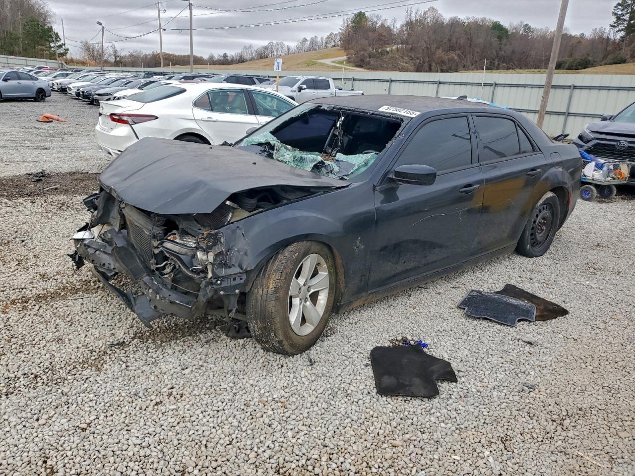 Chrysler 300 S Image 1