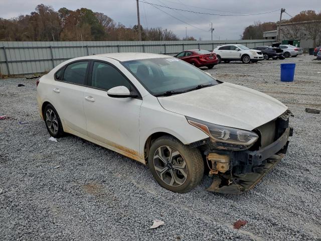 Kia Forte Fe Image 2