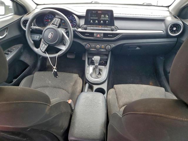 Kia Forte Fe Image 8