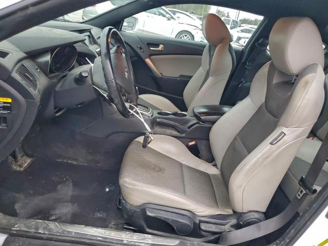 Hyundai Genesis 3.8l Image 12