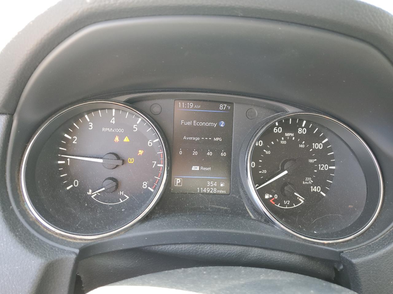 Nissan Rogue S Image 7