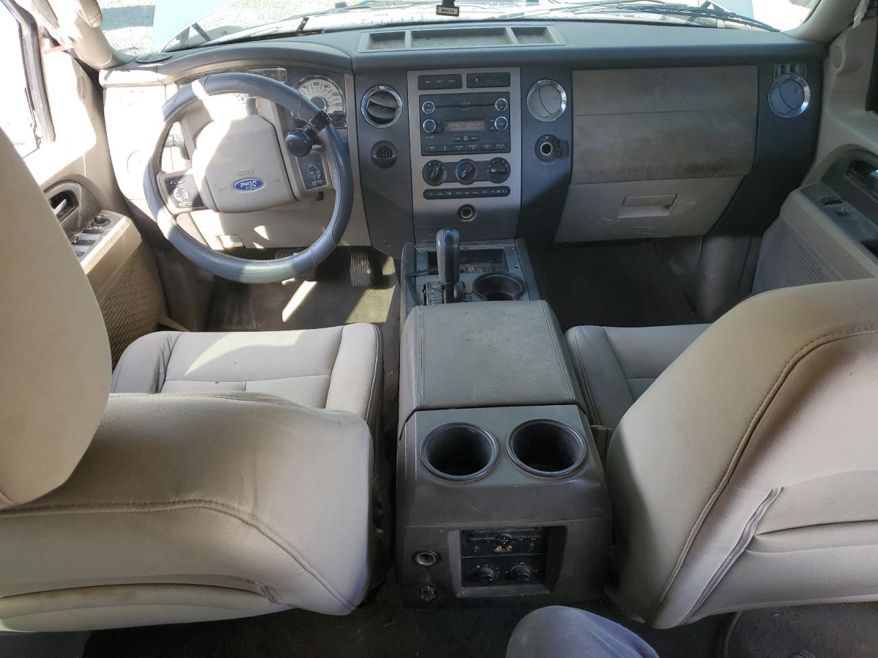 Ford Expedition Xlt Image 5