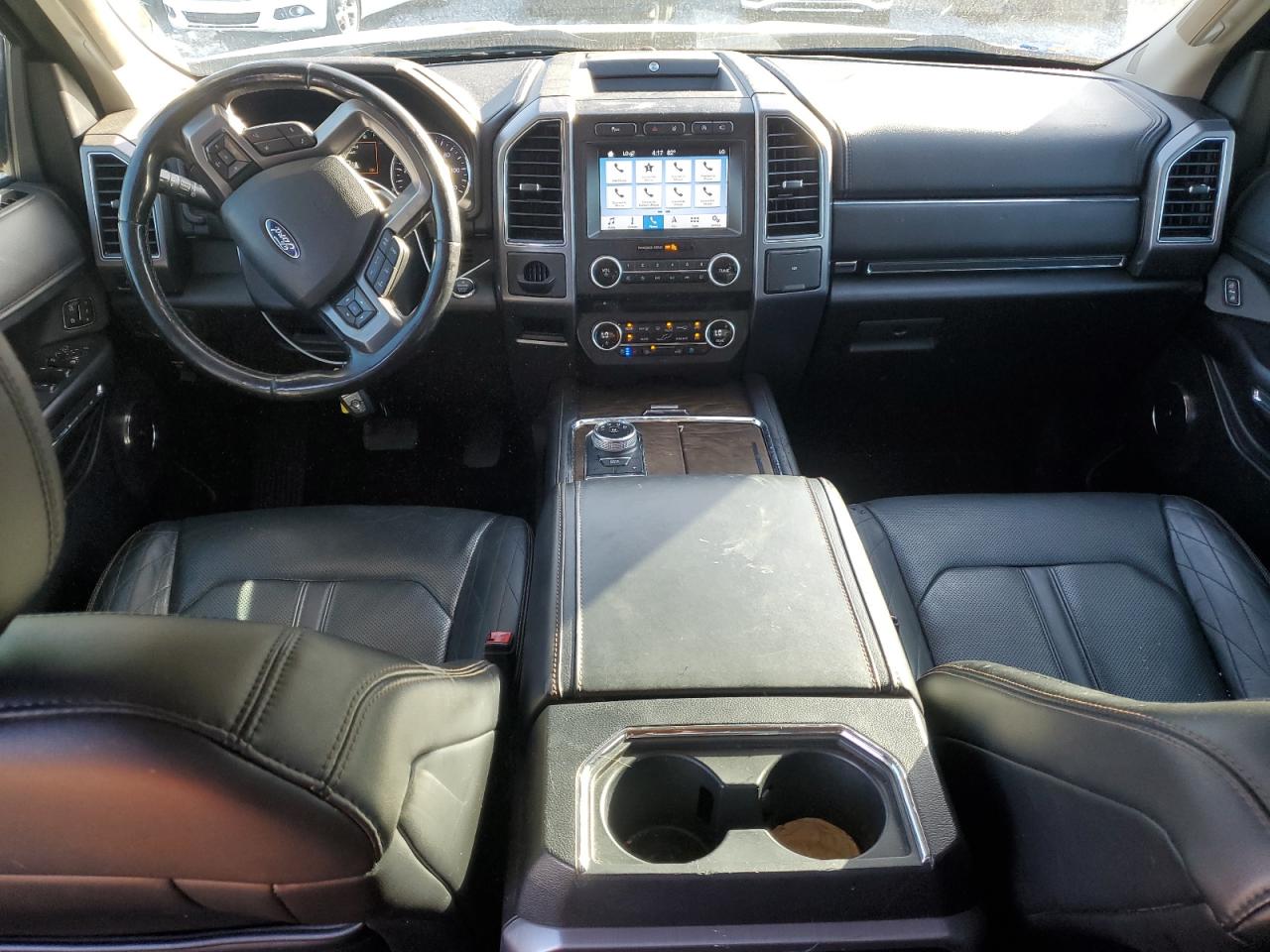 Ford Expedition Platinum Image 12