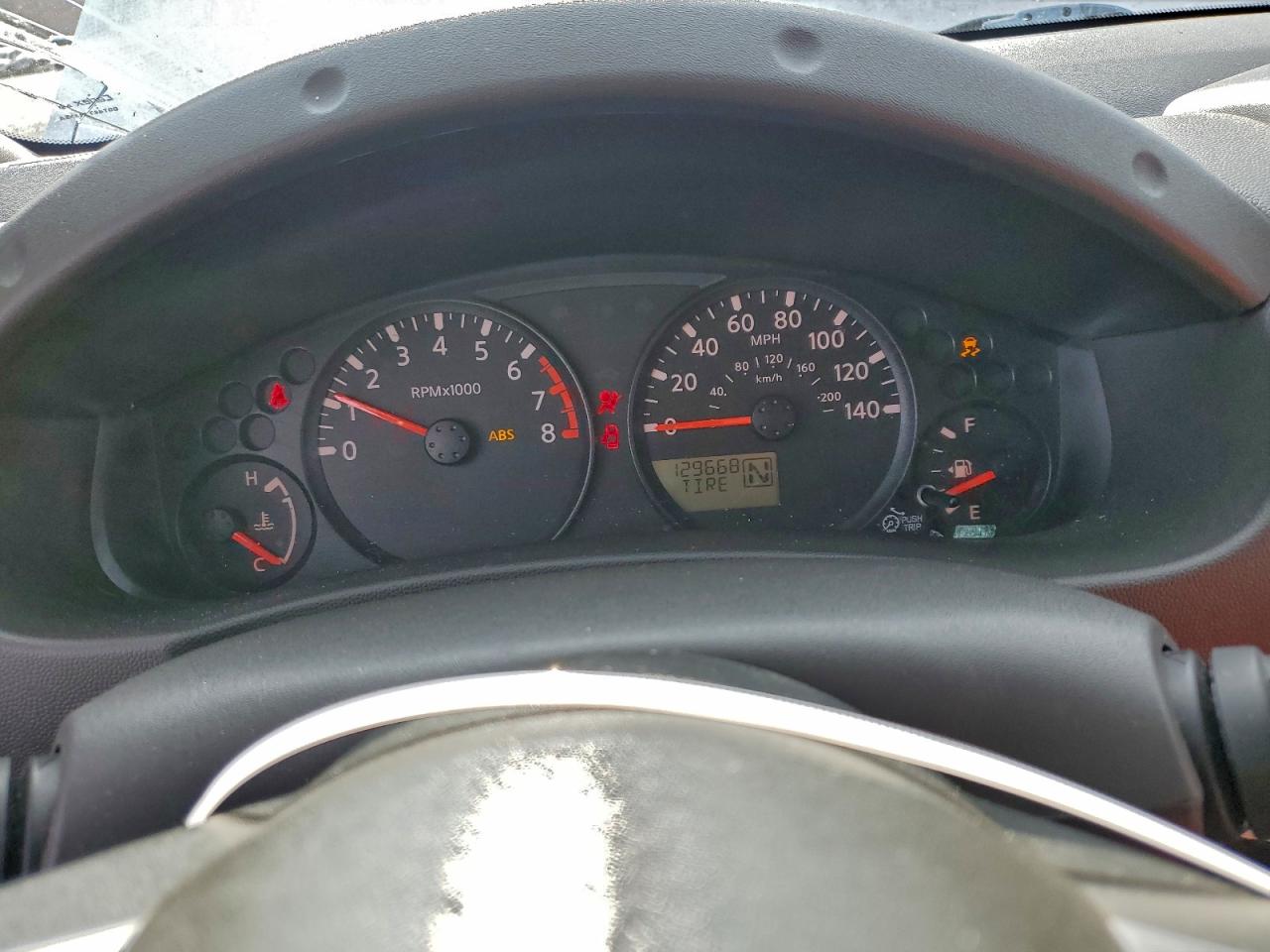 Nissan Frontier S Image 7