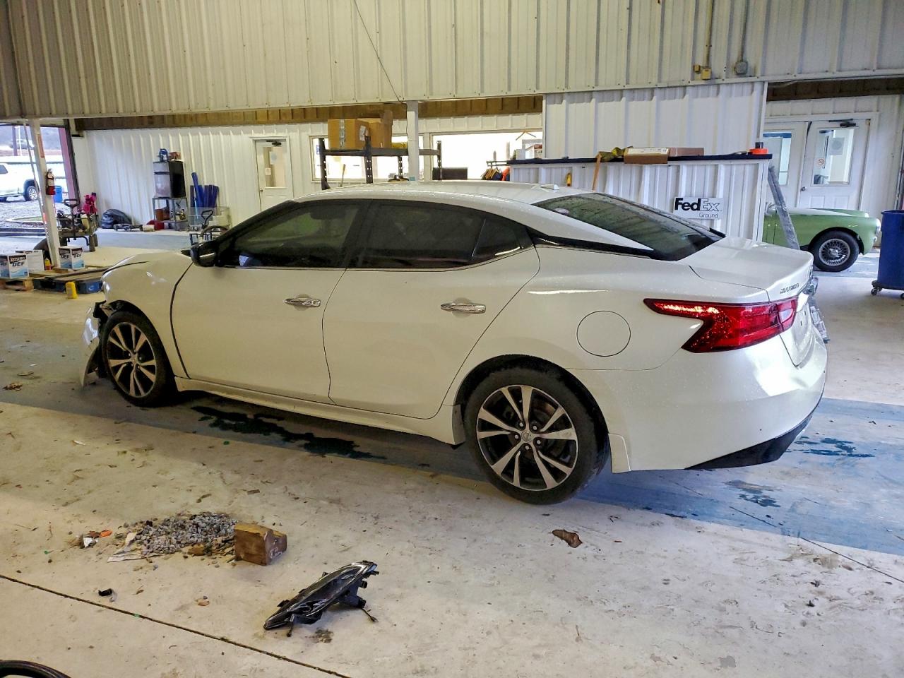 Nissan Maxima 3.5s Image 11