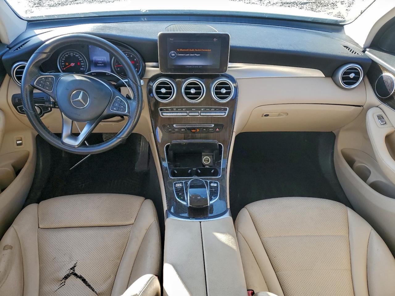Mercedes-Benz GLC 300 Image 4