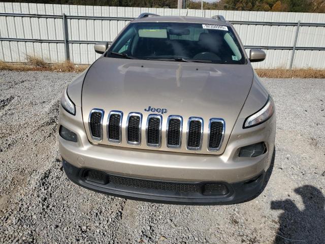 Jeep Grand Cherokee Latitude Image 12
