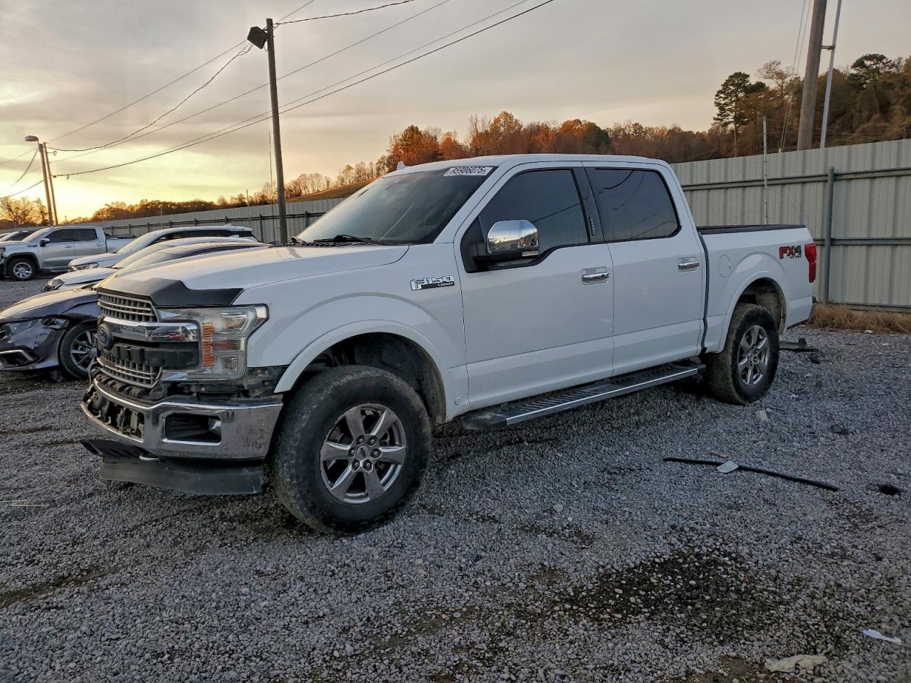 Ford F-150 Supercrew Image 1