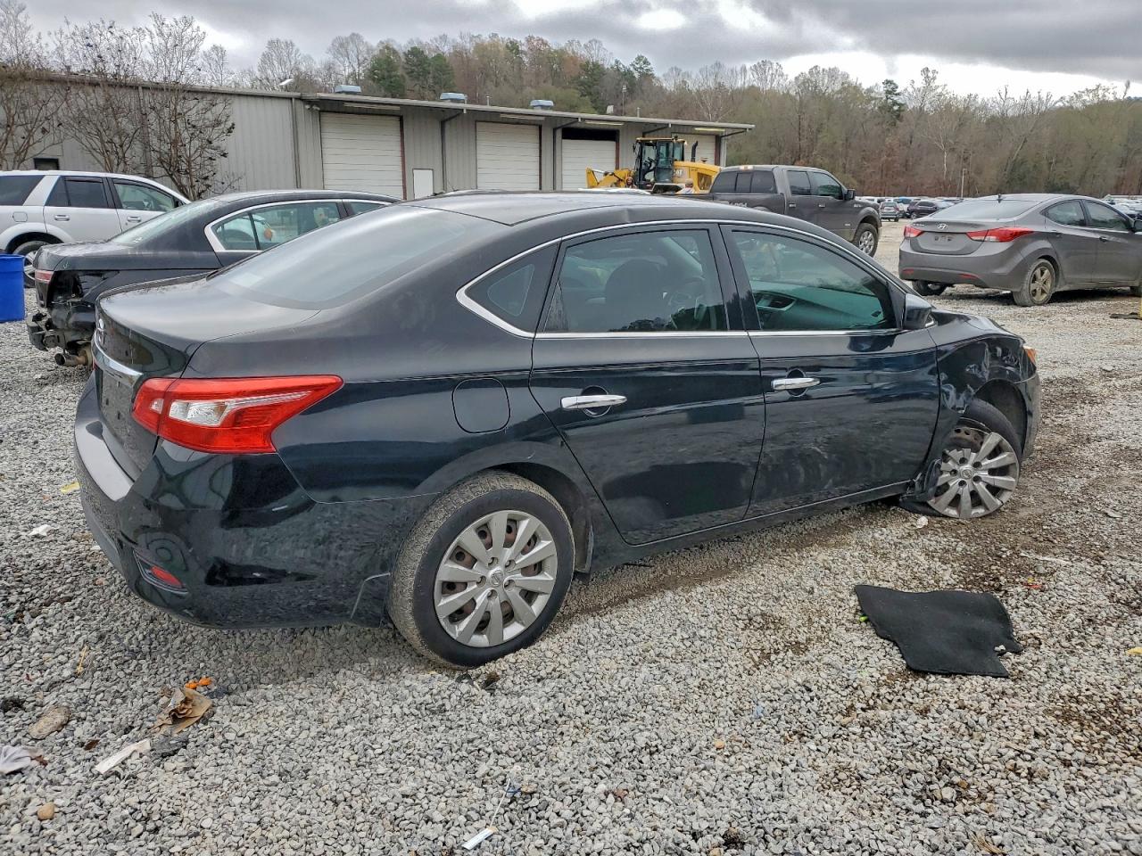 Nissan Sentra S Image 5