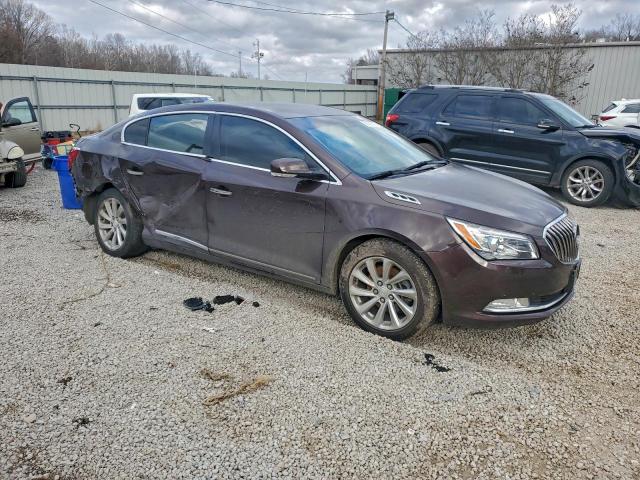 Buick LaCrosse Image 3