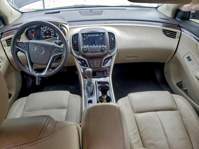 Buick LaCrosse Image 5