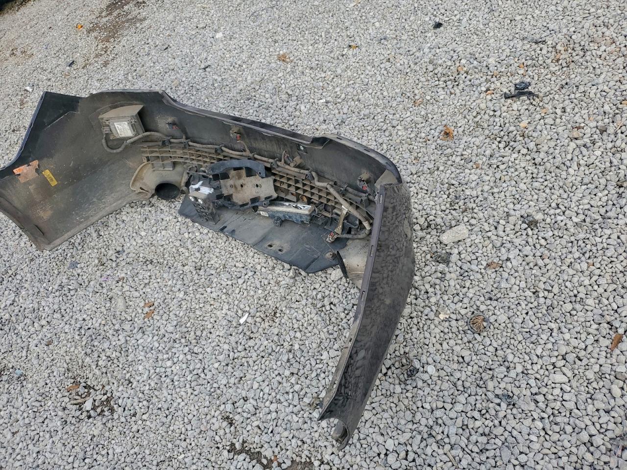 Buick LaCrosse Image 9