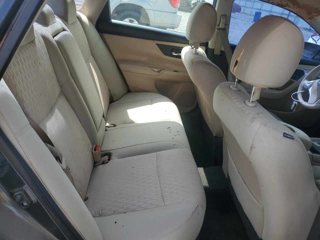 Nissan Altima 2.5 Image 10