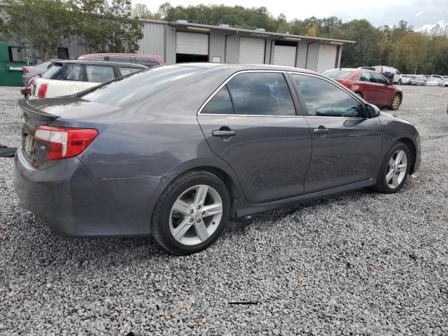 Toyota Camry L Image 11